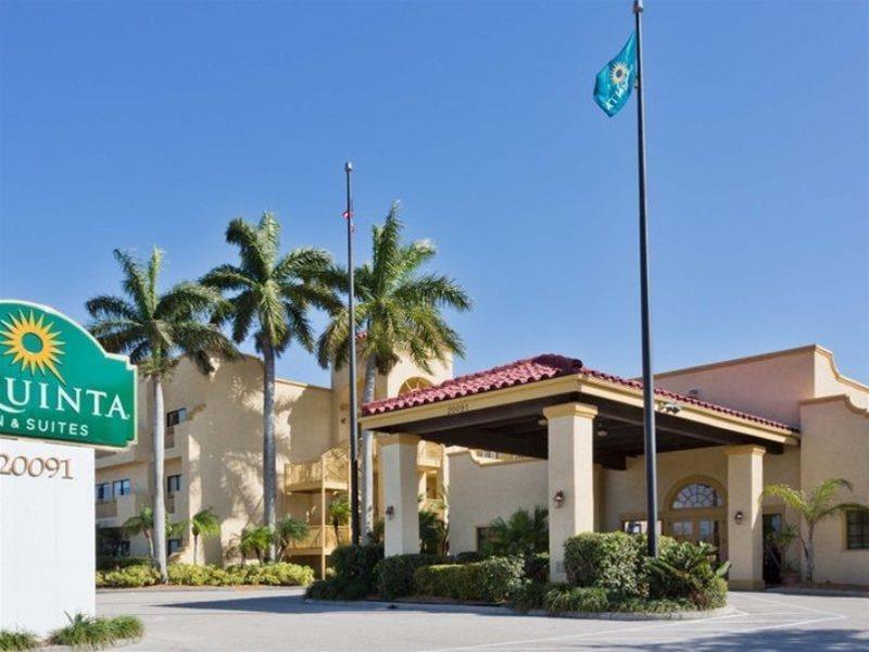 La Quinta By Wyndham Ft. Myers - Sanibel Gateway Hotell Fort Myers Eksteriør bilde