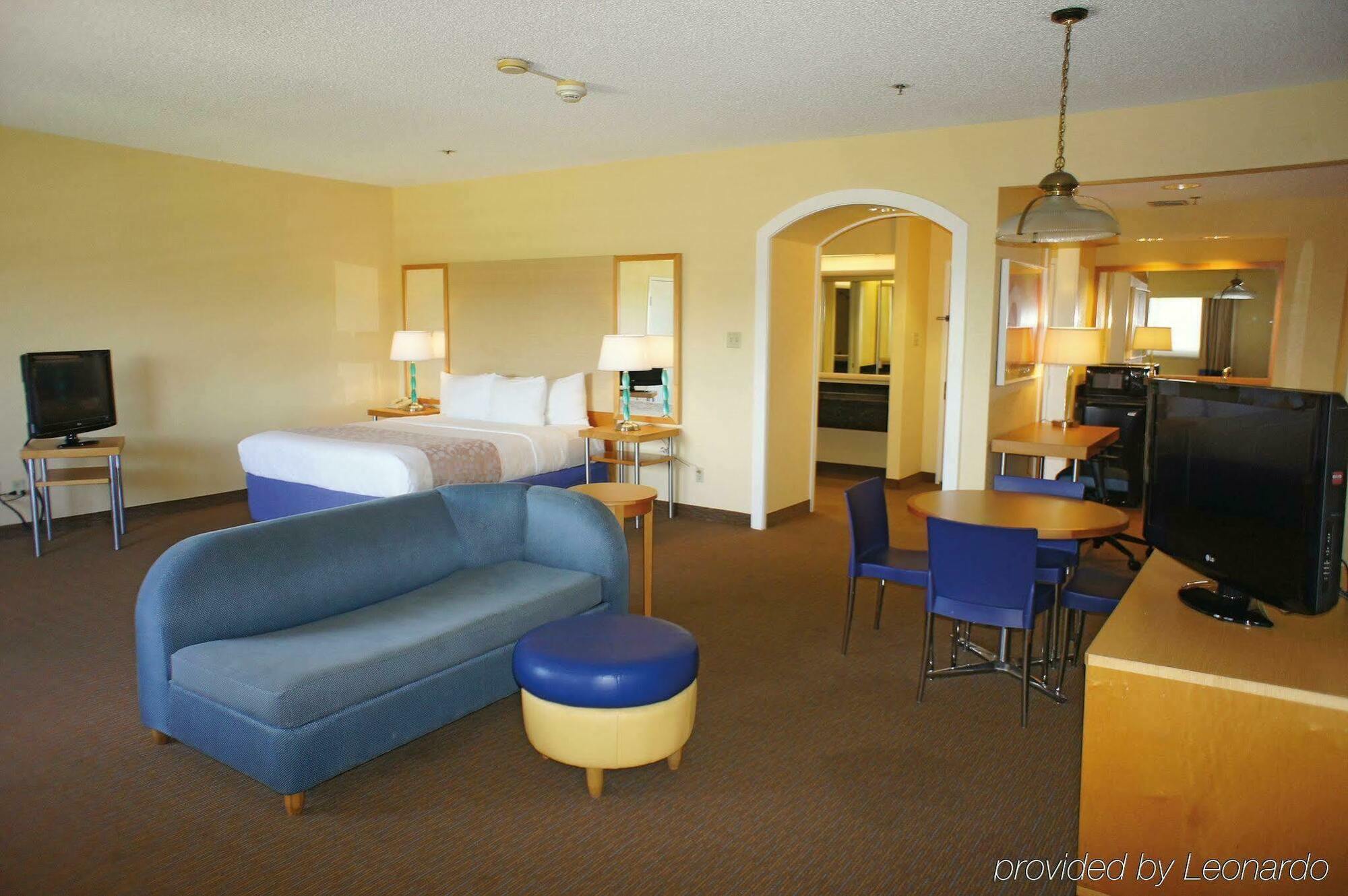 La Quinta By Wyndham Ft. Myers - Sanibel Gateway Hotell Fort Myers Eksteriør bilde